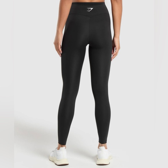 Gymshark Training Leggings - Picture 2 of 7